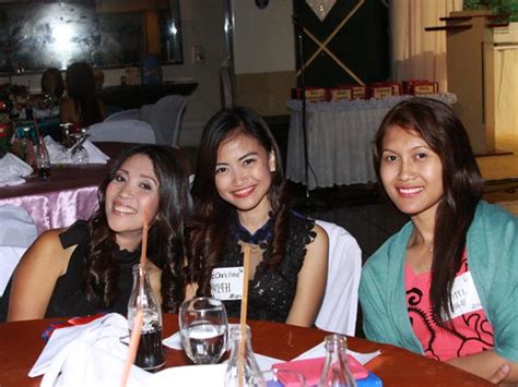 Meet Single Women in Davao on InternationalCupid.com.